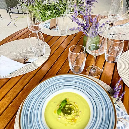 Drive Point Hotel Asparukhovo (Varna)