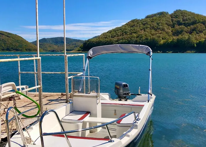 Drive Point فندق 3*